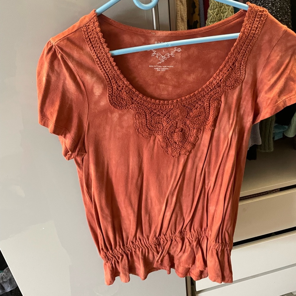 Sonoma Orange Lace Detail Short Sleeve Top